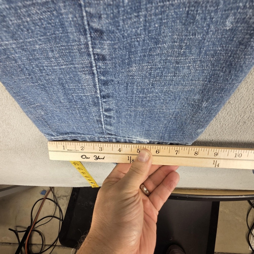 Vintage Levis Engineered Jeans Womens 28x32 Blue Twisted Button Fly - Picture 5 of 16